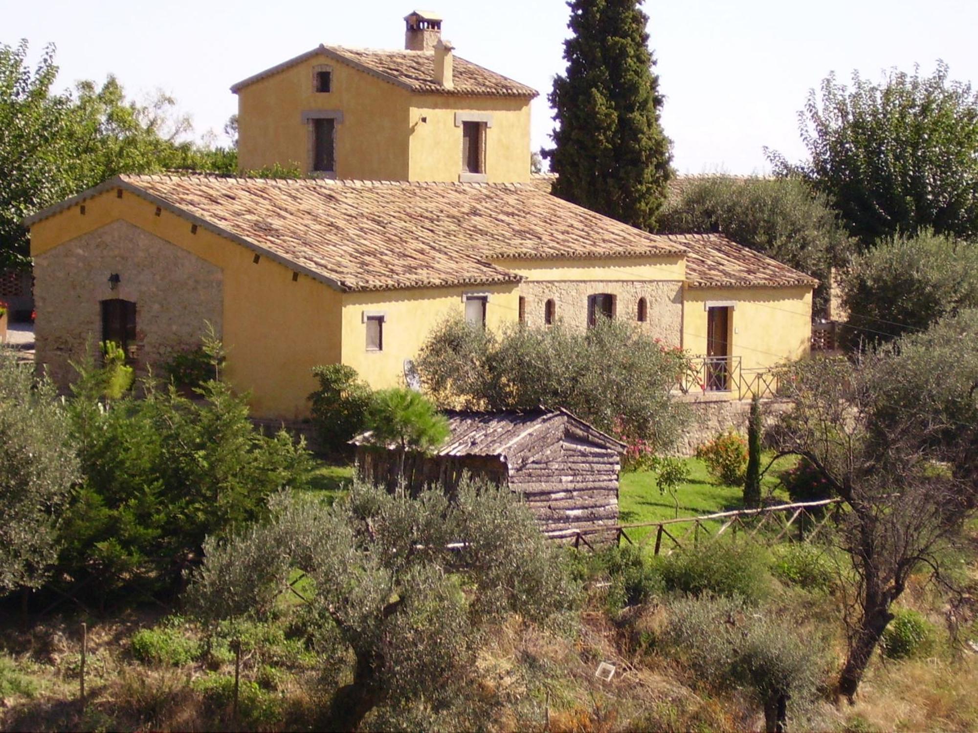 Azienda Agrituristica Biologica Il Querceto Santa Severina Exterior foto